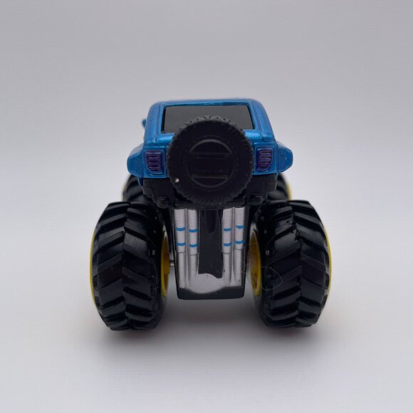 Maisto Dirt Demons Monster Truck Plastic Blue\Yellow Diecast (SKU: 408TO) - Picture 4 of 7